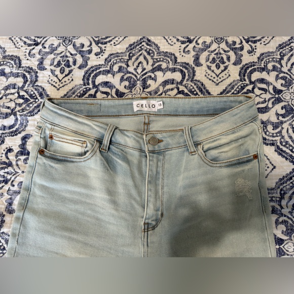 Cello distressed jeans, Super soft, Size 13 - Picture 3 of 9